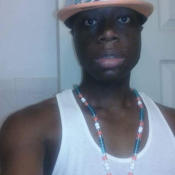 Meet your Posher, Christopher - Picture 1 of 1